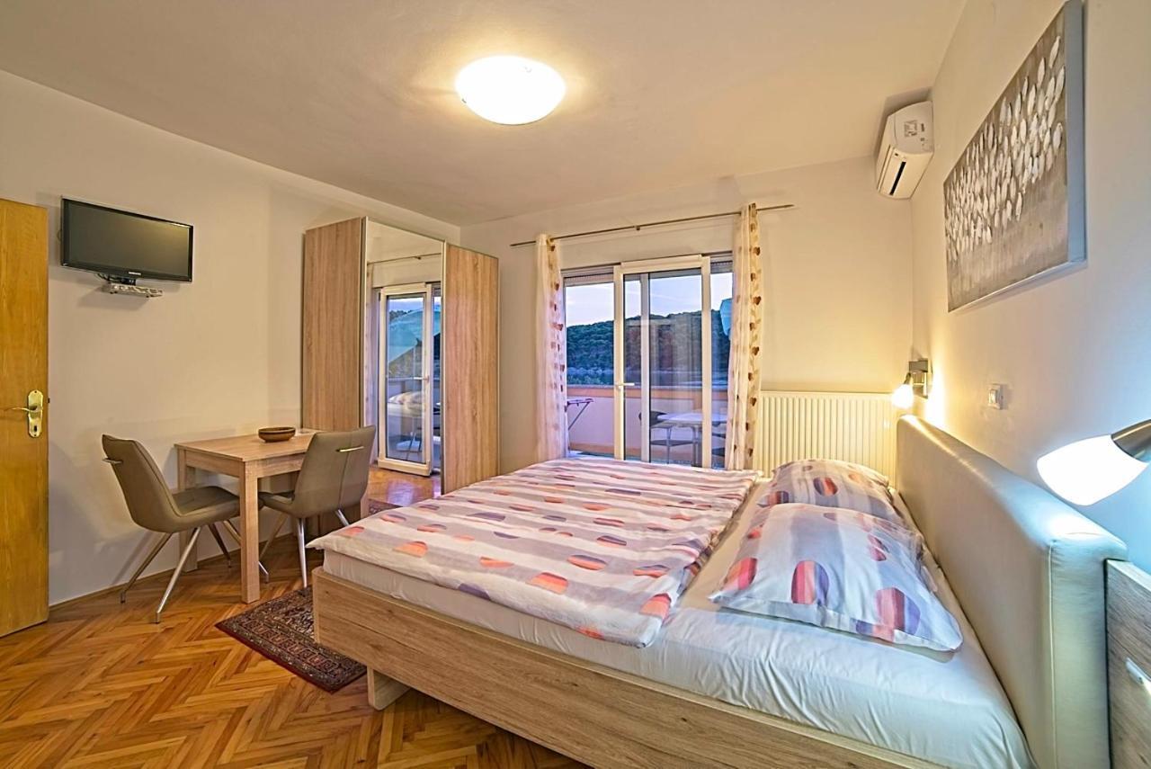 Studio Apartments Peric Rab Kampor Eksteriør billede