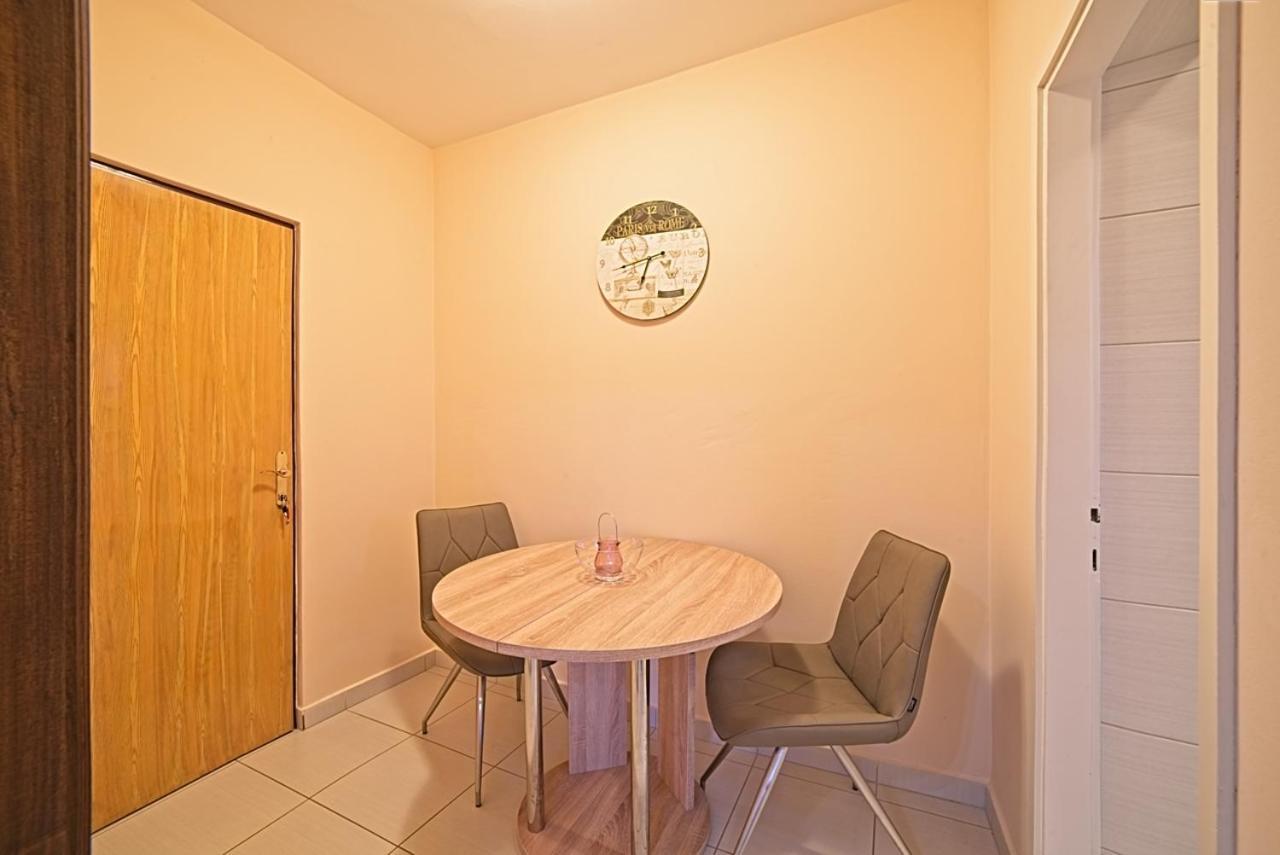 Studio Apartments Peric Rab Kampor Eksteriør billede