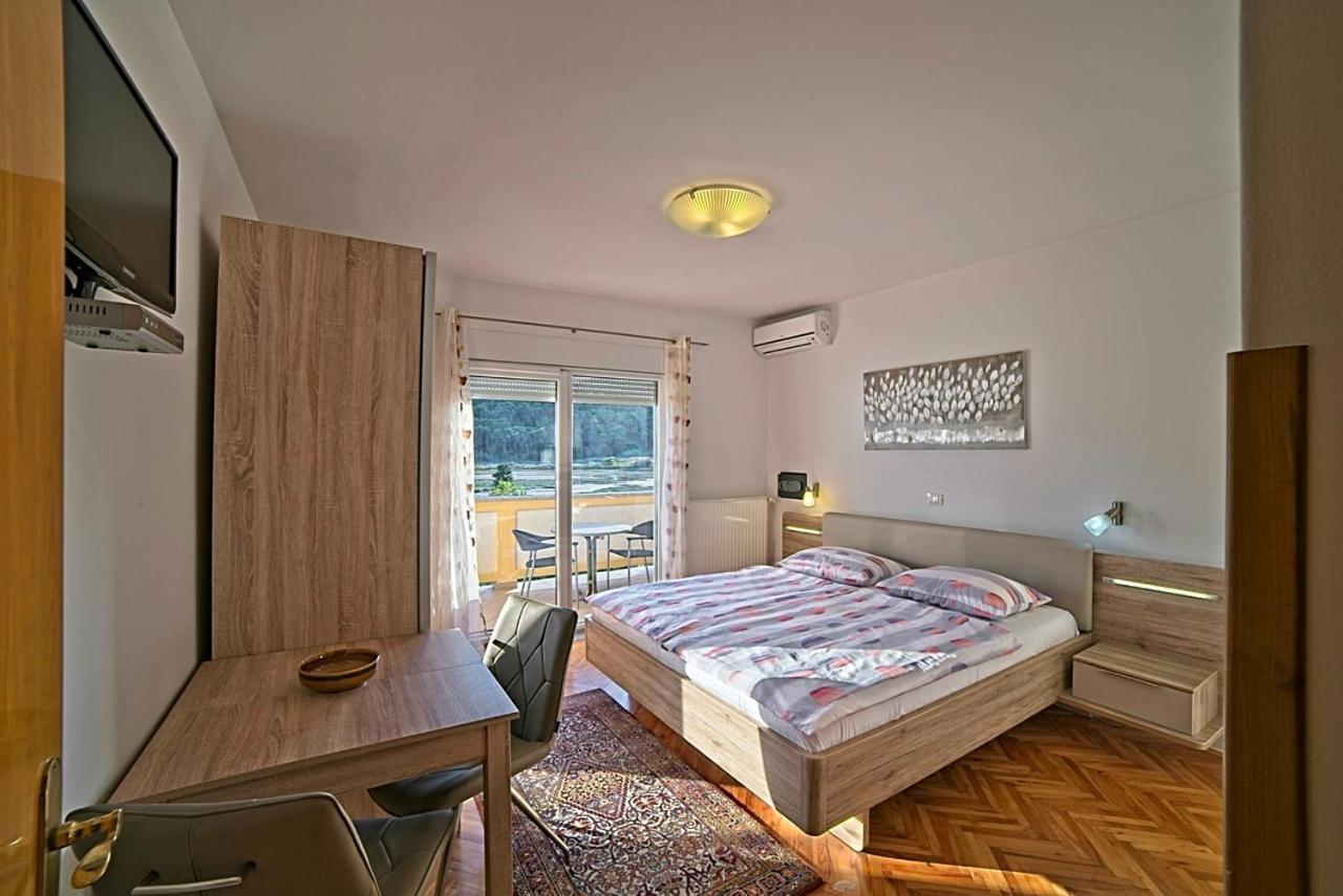 Studio Apartments Peric Rab Kampor Eksteriør billede